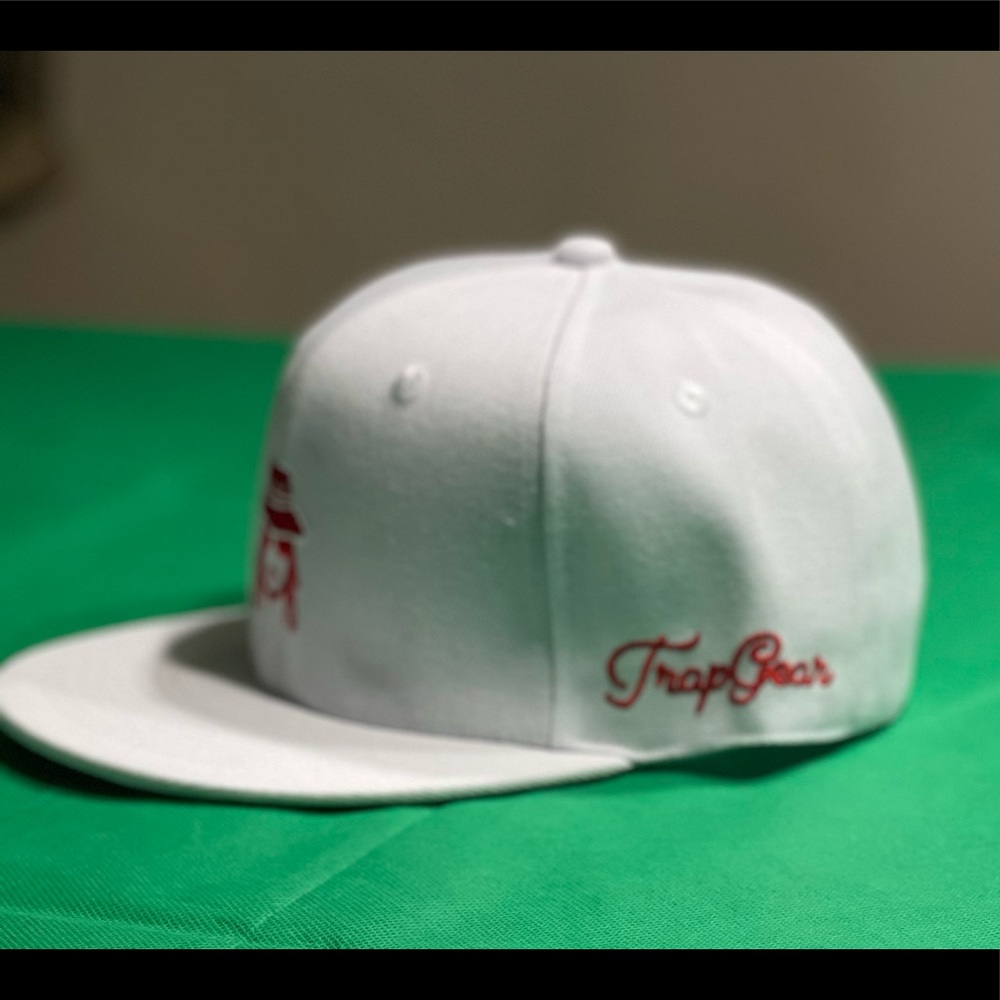 TrapGear SnapBack - Picture 2 of 2